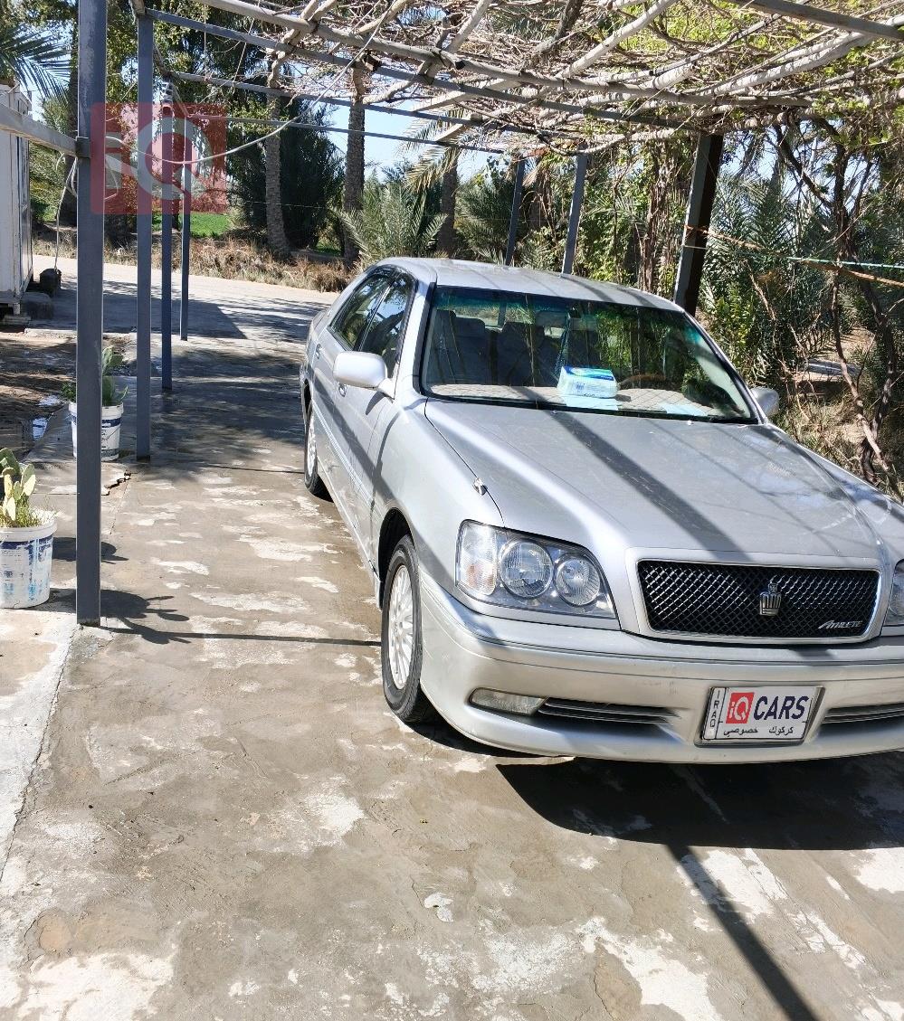 تويوتا كراون